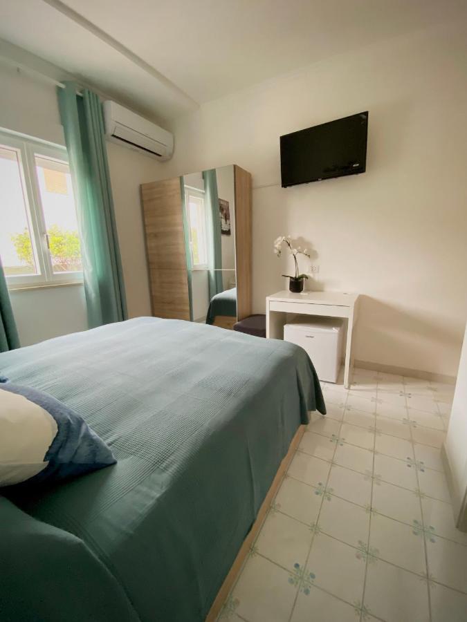 Capri Melody Bed & Breakfast Anacapri  Bagian luar foto