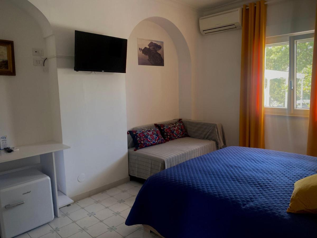 Capri Melody Bed & Breakfast Anacapri  Bagian luar foto